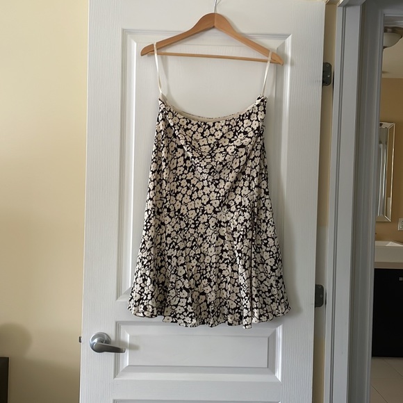 Ralph Lauren print sleeveless top and skirt - Picture 2 of 3